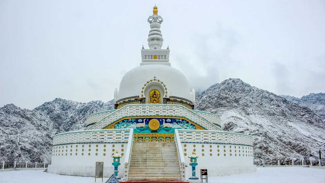 Shanti Stupa